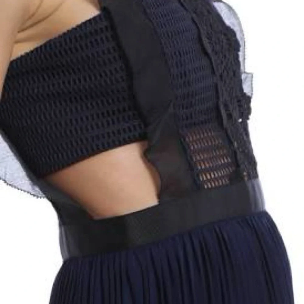 Self-Portrait Navy Lace Midi Dress - Picture 4 of 11